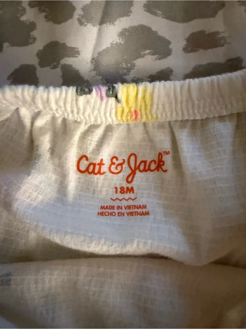 Cat and Jack Girls Floral Puff Sleeve Top and Lavender Shorts Set